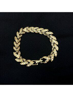 Vintage Gold Tone Rhinestone Laurel Leaf Bracelet | Mid Century Glam Bridal 7.5"